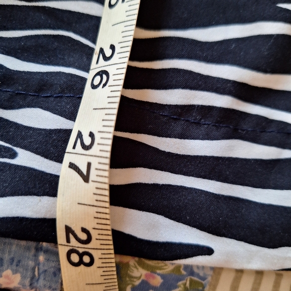ZEBRA PRINT NATIONAL BLOUSE - Picture 3 of 12